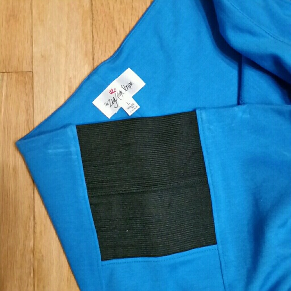 Zig Zag Stripe Comfy Pants - Picture 2 of 3